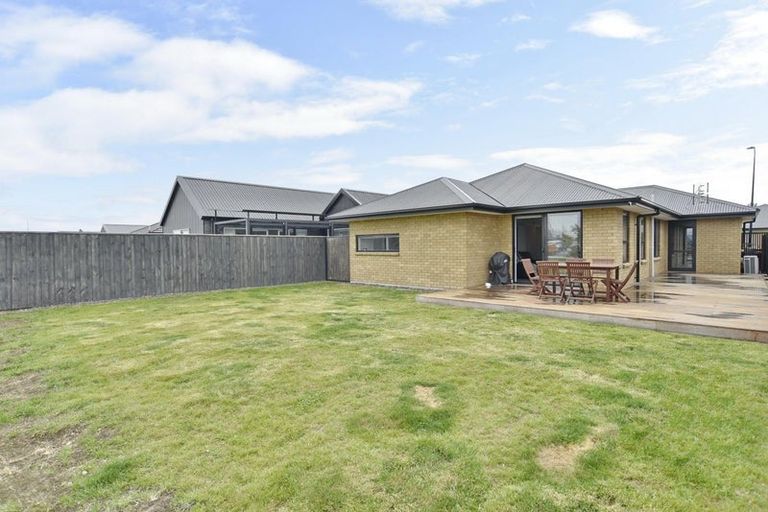 Photo of property in 7 Witte Street, Woodend, 7610