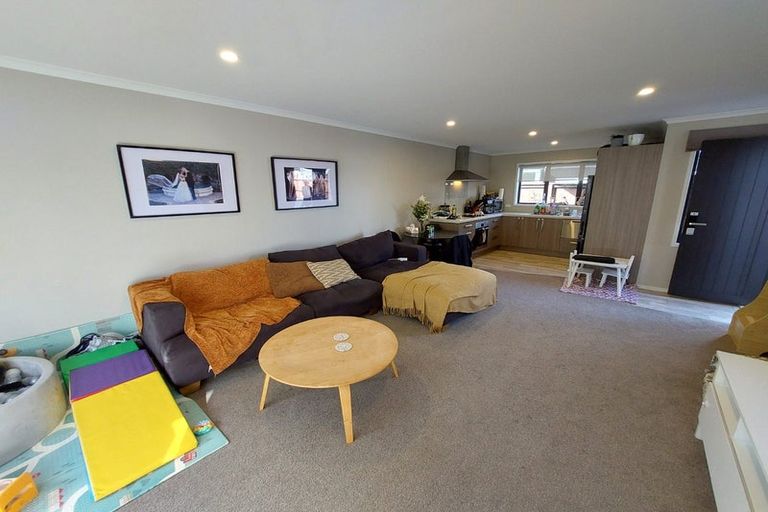 Photo of property in 2/30 Willoughby Street, Whitiora, Hamilton, 3200