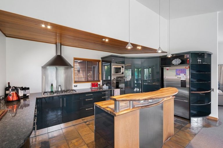 Photo of property in 8 Baker Grove, Wanaka, 9305