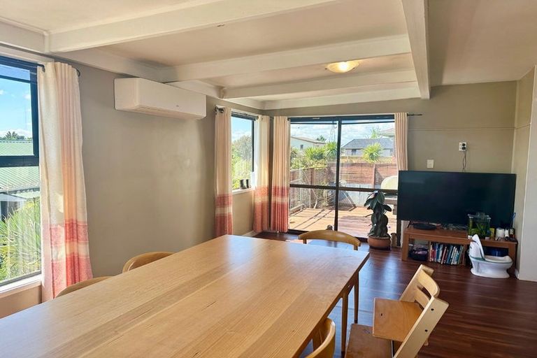 Photo of property in 82 Forest Lake Road, Forest Lake, Hamilton, 3200