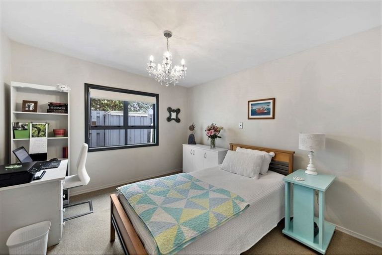 Photo of property in 28a Hazel Avenue, Mount Roskill, Auckland, 1041