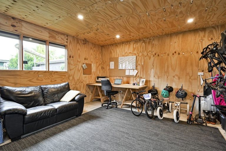 Photo of property in 3 Sefton Street, Havelock North, 4130