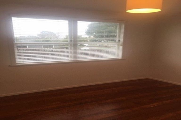 Photo of property in 49 Toroa Street, Torbay, Auckland, 0630
