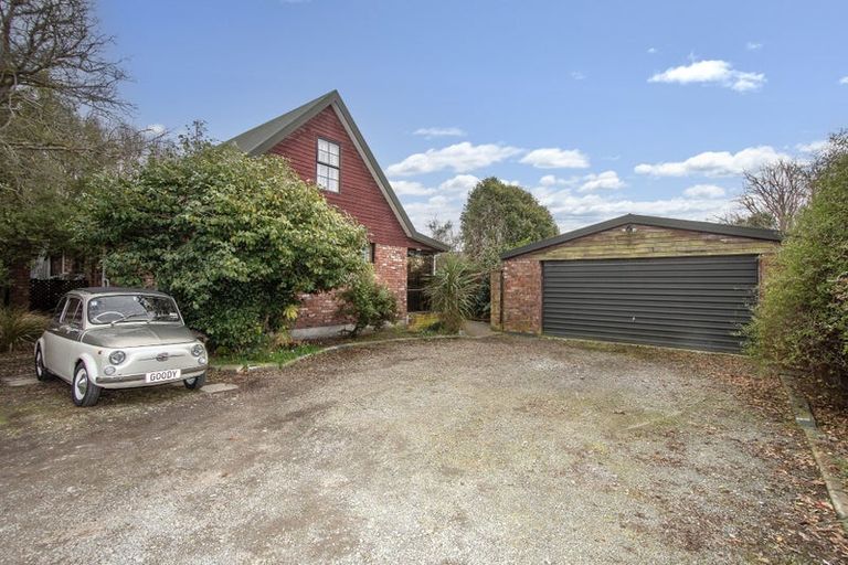 Photo of property in 41 Gibbs Drive, Woodend, 7610