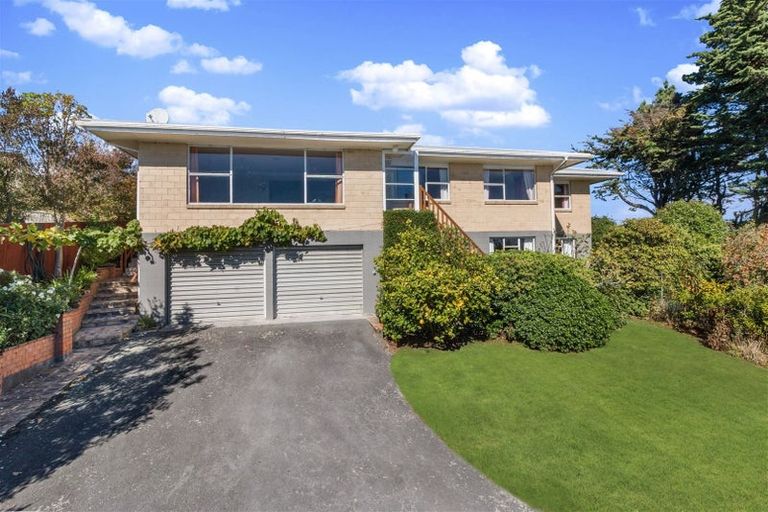 Photo of property in 196 Dyers Pass Road, Cashmere, Christchurch, 8022
