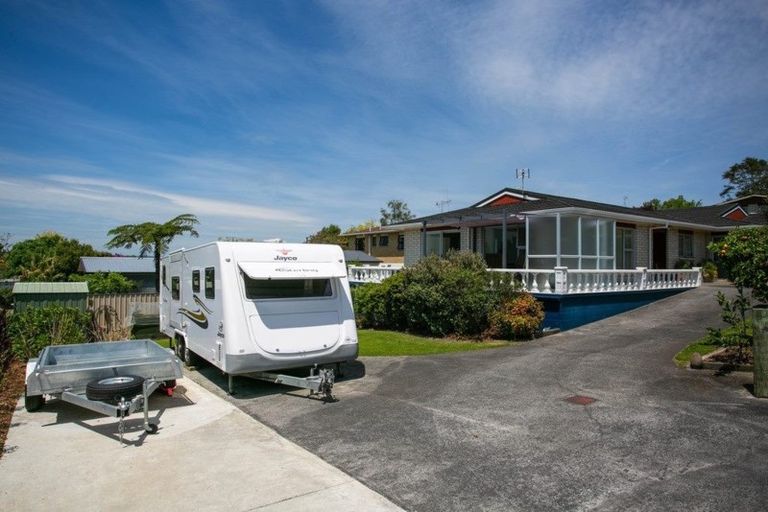 Photo of property in 17 Hillcrest Street, Tirau, 3410