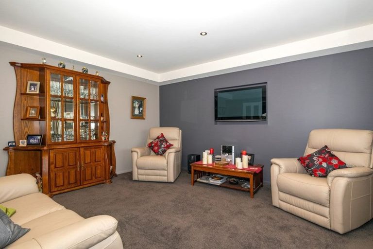 Photo of property in 13 Tancred Street, Geraldine, 7930