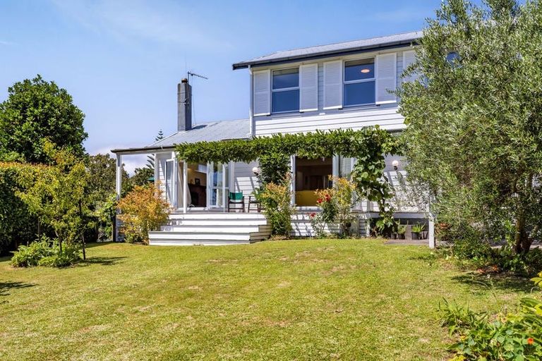 Photo of property in 75c Govett Avenue, Frankleigh Park, New Plymouth, 4310