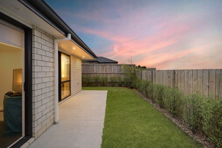 Photo of property in 41 Waruhia Crescent, Rototuna North, Hamilton, 3210