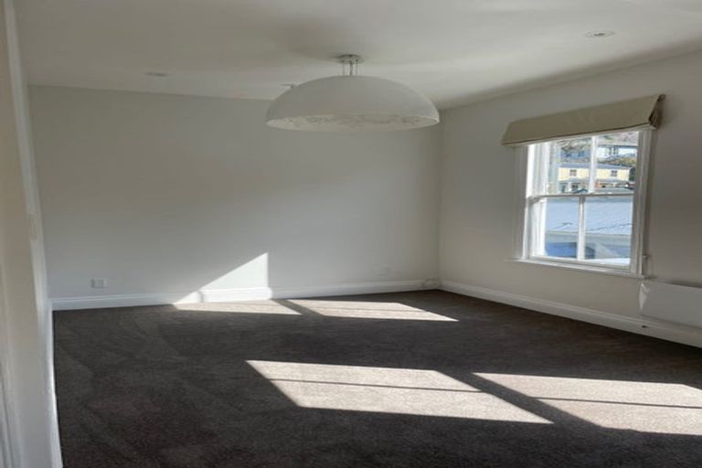 Photo of property in 2 Glenbervie Terrace, Thorndon, Wellington, 6011