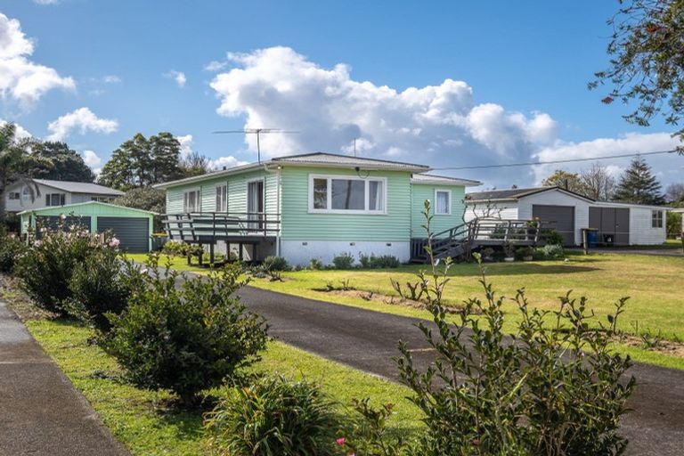 Photo of property in 5 Punga Road, Whenuapai, Auckland, 0618