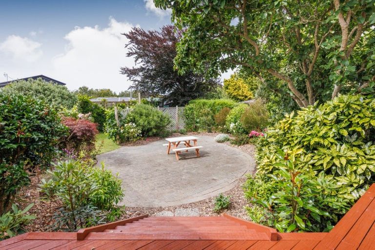 Photo of property in 5 Wigan Place, Hokowhitu, Palmerston North, 4410