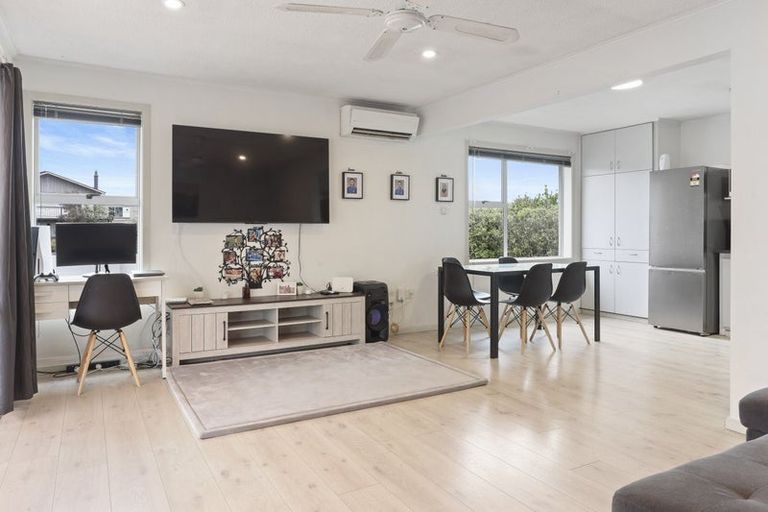 Photo of property in 49 Percival Street, Rangiora, 7400