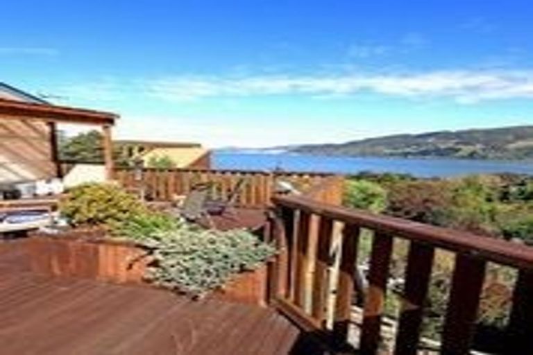Photo of property in 33 Gorman Street, Macandrew Bay, Dunedin, 9014