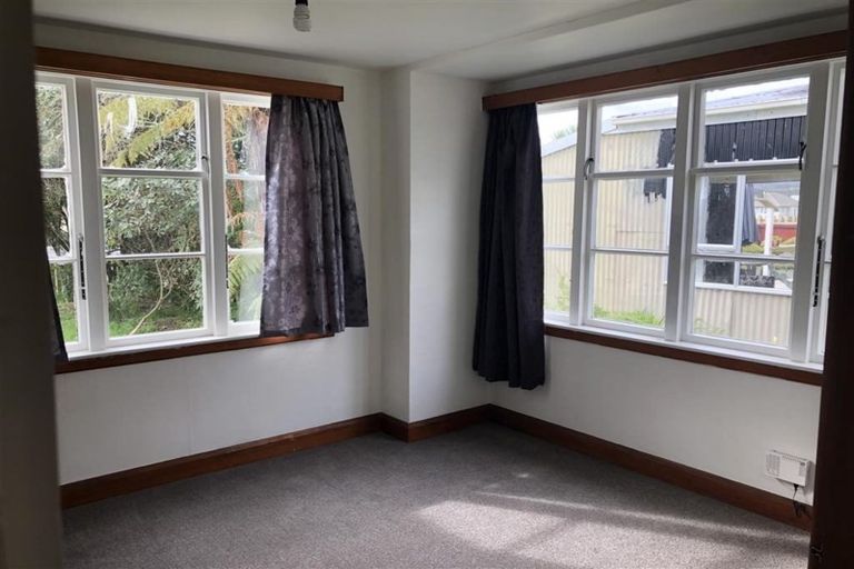 Photo of property in 215 Hampden Street, Hokitika, 7810
