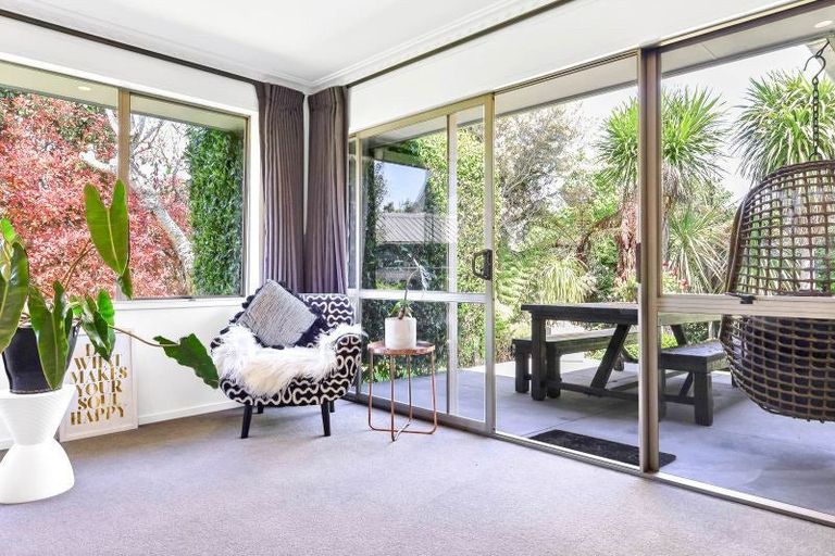 Photo of property in 12 Mclaren Place, Chedworth, Hamilton, 3210