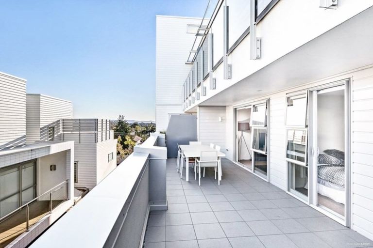 Photo of property in 1h/2 Dickens Street, Grey Lynn, Auckland, 1021