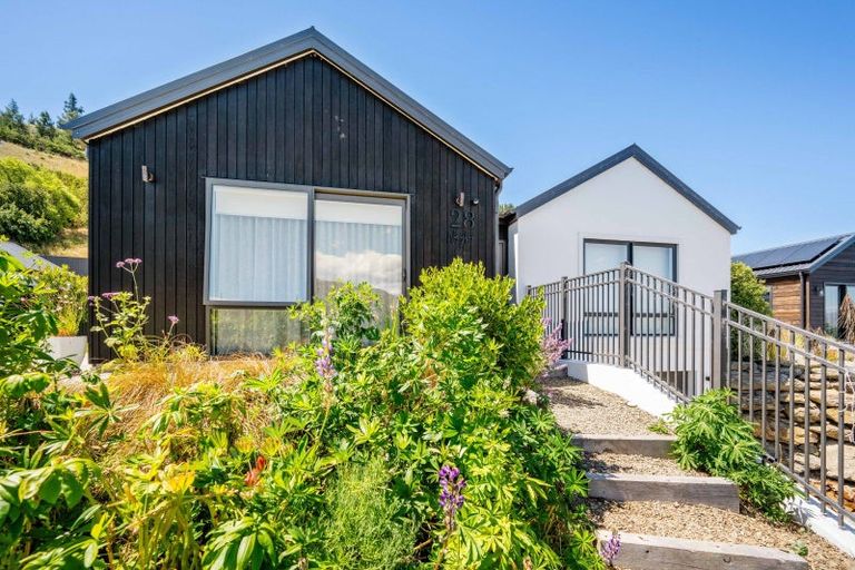 Photo of property in 28 Naylor Street, Clyde, 9330