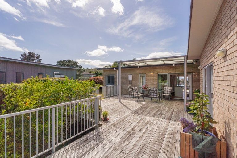 Photo of property in 16 Ohuka Place, Whitianga, 3510