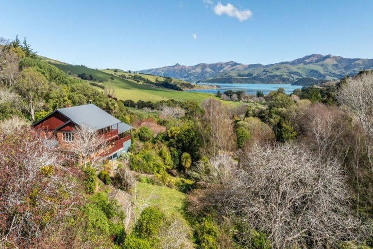 Photo of property in 38 Tizzards Road, Robinsons Bay, Akaroa, 7581