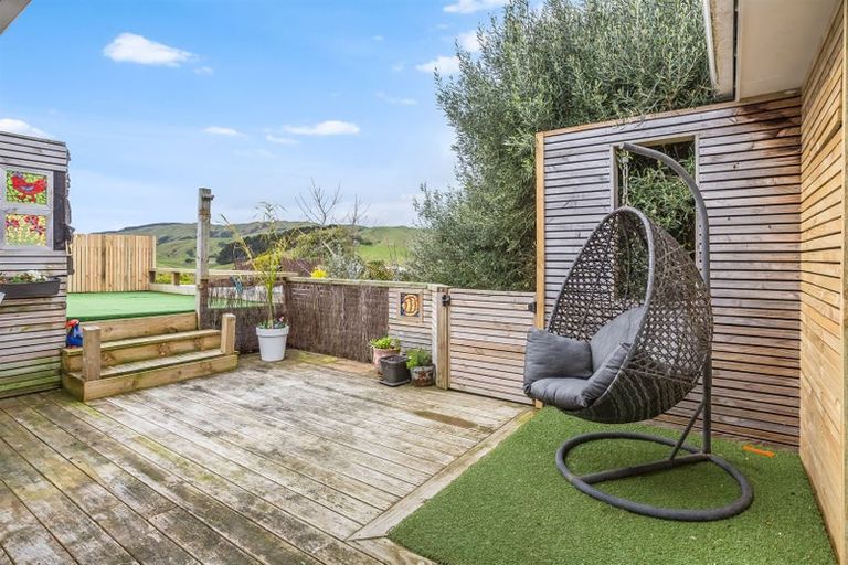 Photo of property in 10 Trispen Place, Camborne, Porirua, 5026