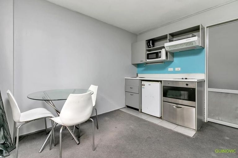Photo of property in Harvard On Hobson Apartments, 2n/147 Hobson Street, Auckland Central, Auckland, 1010