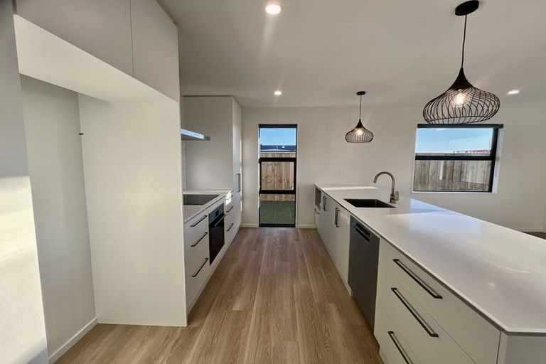 Photo of property in 24 Coach Way, Rolleston, 7614