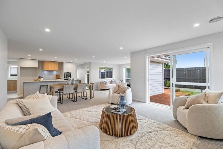 Photo of property in 40 James Line, Kelvin Grove, Palmerston North, 4414