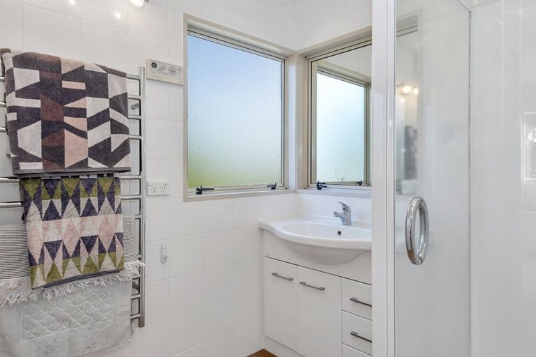 Photo of property in 1 Earls Court, Hillcrest, Hamilton, 3216