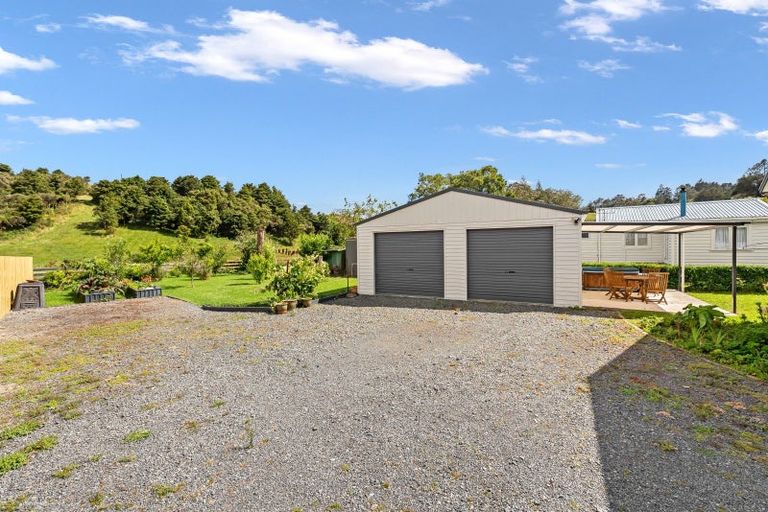 Photo of property in 1 Belton Place, Hikurangi, 0114