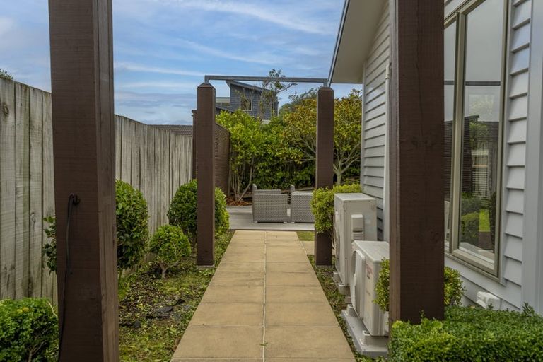 Photo of property in 29 Erlestoke Crescent, Churton Park, Wellington, 6037