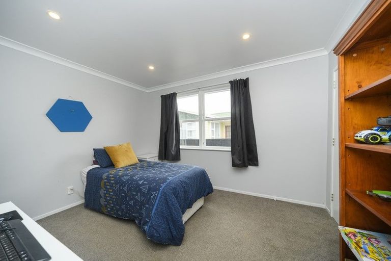 Photo of property in 23 Langley Avenue, Milson, Palmerston North, 4414