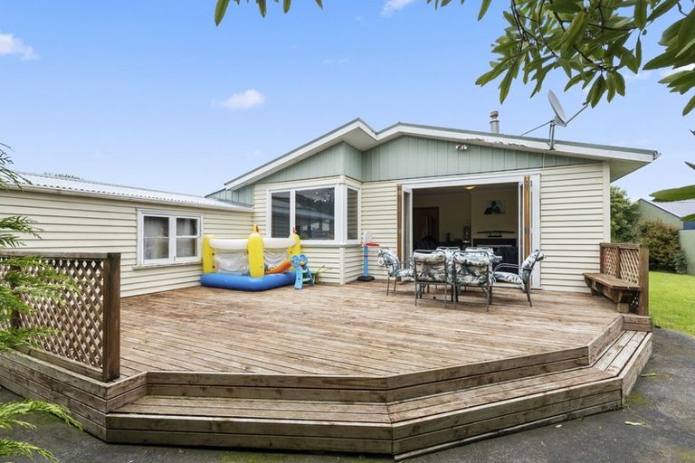 Photo of property in 23 Foster Street, Taita, Lower Hutt, 5011