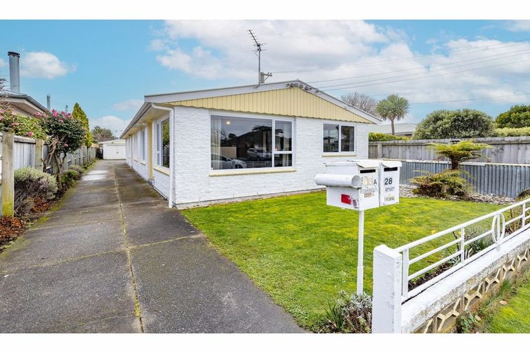 Photo of property in 1/28 Collingwood Street, New Brighton, Christchurch, 8061
