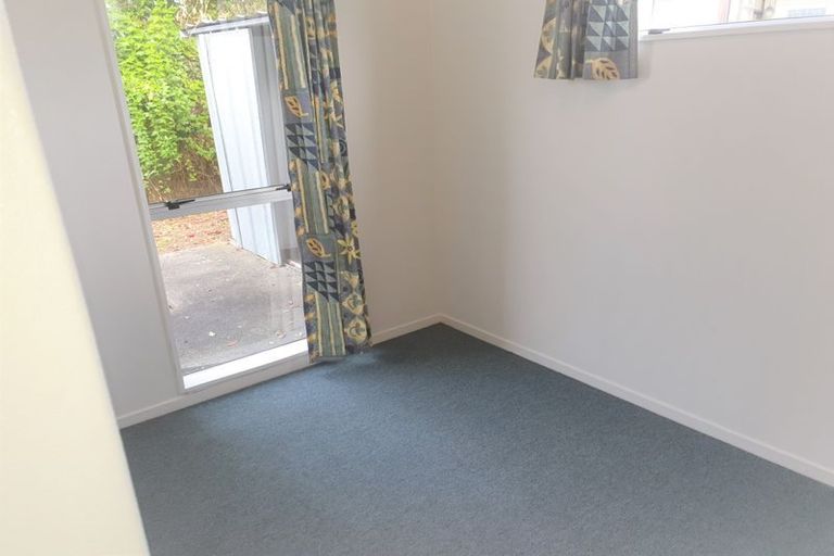 Photo of property in 21 Solway Street, Levin, 5510