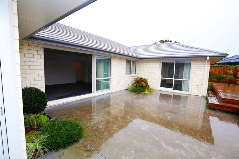 Photo of property in 49 Cumberland Drive, Flagstaff, Hamilton, 3210