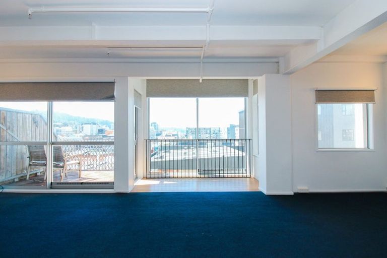 Photo of property in Qba Apartments, 3a/51 Webb Street, Mount Cook, Wellington, 6011