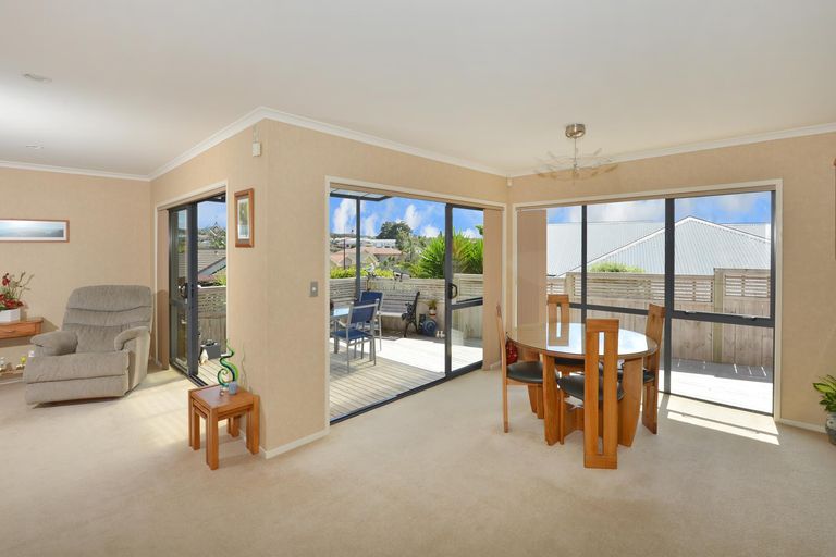 Photo of property in 24 Lochiel Place, Te Kamo, Whangarei, 0112