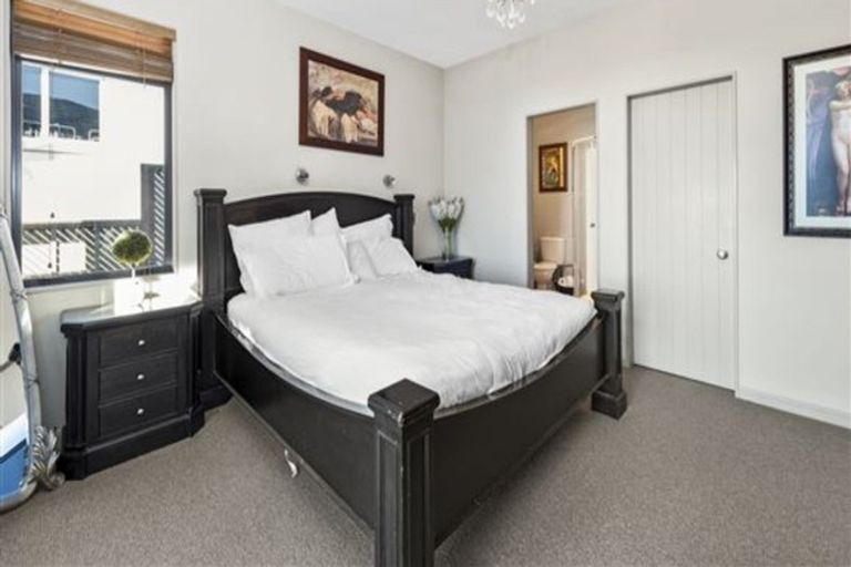 Photo of property in 31 Aurora Avenue, Welcome Bay, Tauranga, 3112