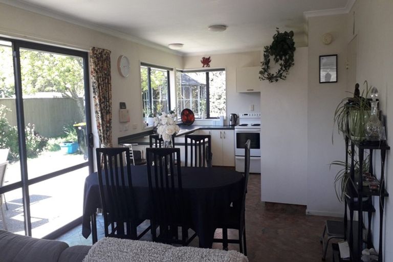 Photo of property in 24 Hoult Crescent, Monaco, Nelson, 7011