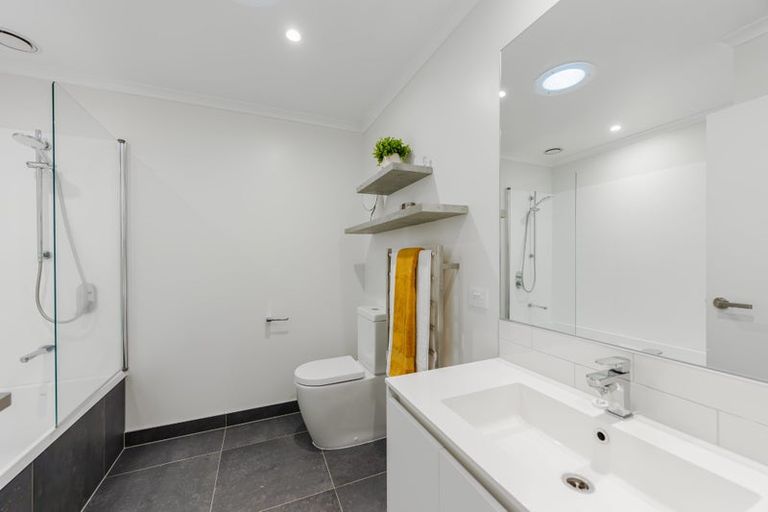 Photo of property in 36 Pennant Street, Long Bay, Auckland, 0630