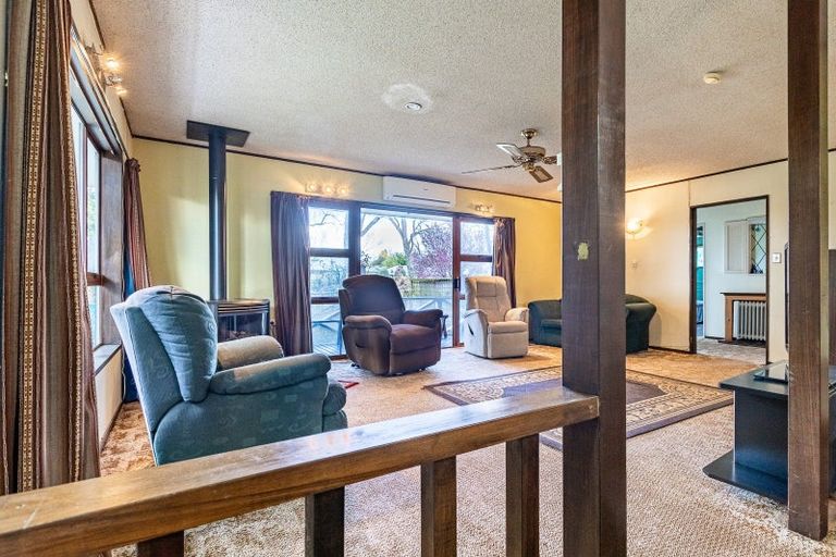 Photo of property in 1 Sheridan Crescent, Leamington, Cambridge, 3432