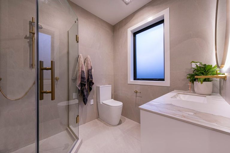 Photo of property in 4 The Landing, Riverhead, 0820