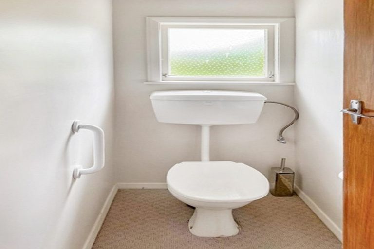 Photo of property in 9 Ries Street, Dannevirke, 4930