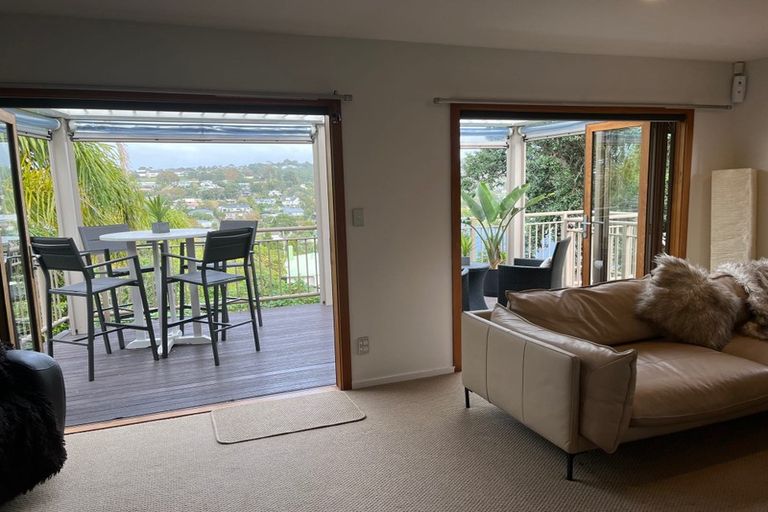 Photo of property in 1/28 Gulf View Road, Murrays Bay, Auckland, 0630