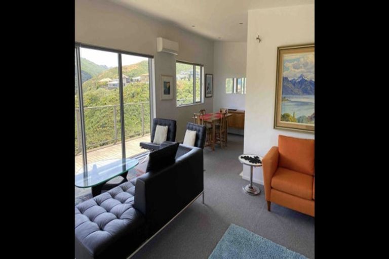 Photo of property in 59a Frobisher Street, Island Bay, Wellington, 6023