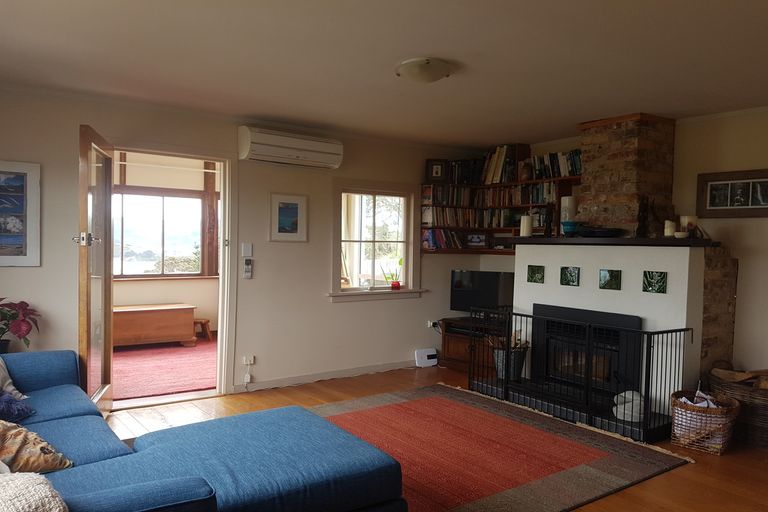 Photo of property in 75 Oxley Crescent, Broad Bay, Dunedin, 9014