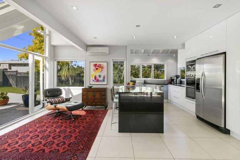 Photo of property in 9 Park Avenue, Takapuna, Auckland, 0622