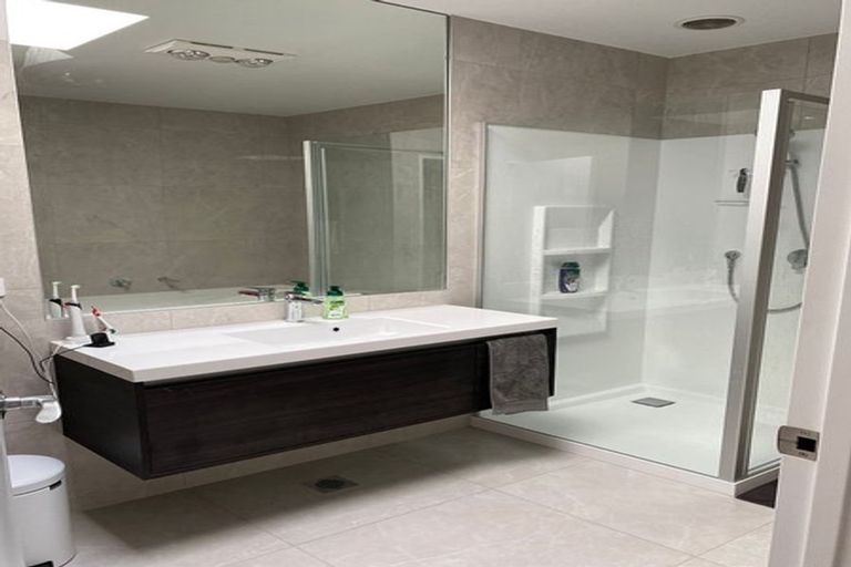 Photo of property in 4/21 Boyes Avenue, Whenuapai, Auckland, 0618