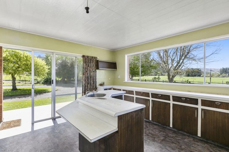 Photo of property in 516 Riccarton Road West, North Taieri, Mosgiel, 9092